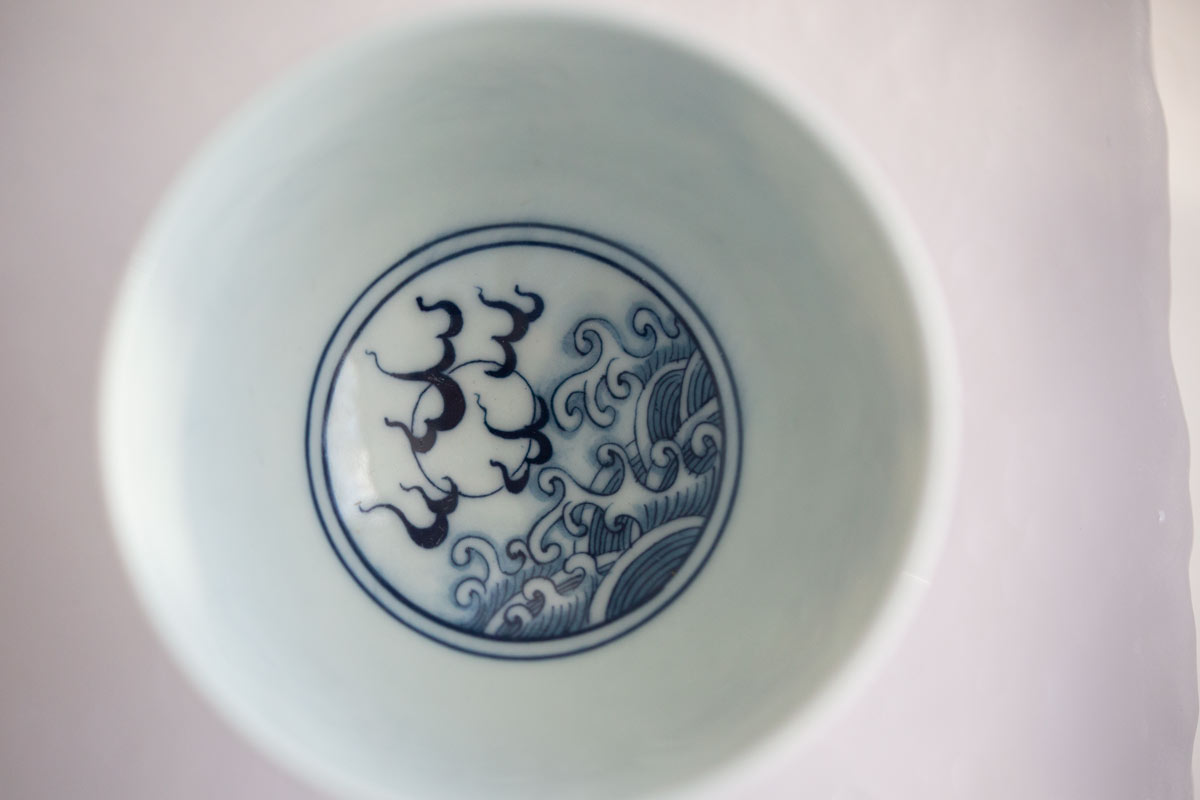 mythical-qinghua-teacup-chicken-heart-qilin-1