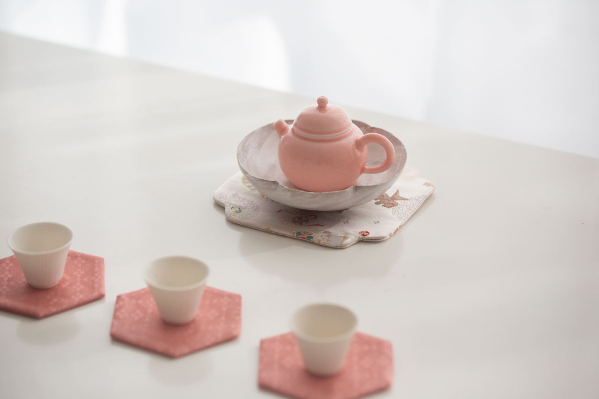 brocade table run 15 15 11 | BITTERLEAF TEAS