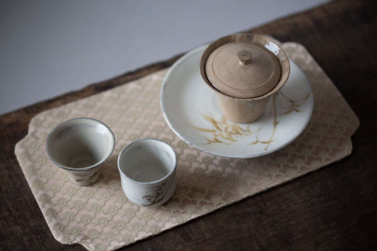 brocade table run 30 17 10 | BITTERLEAF TEAS