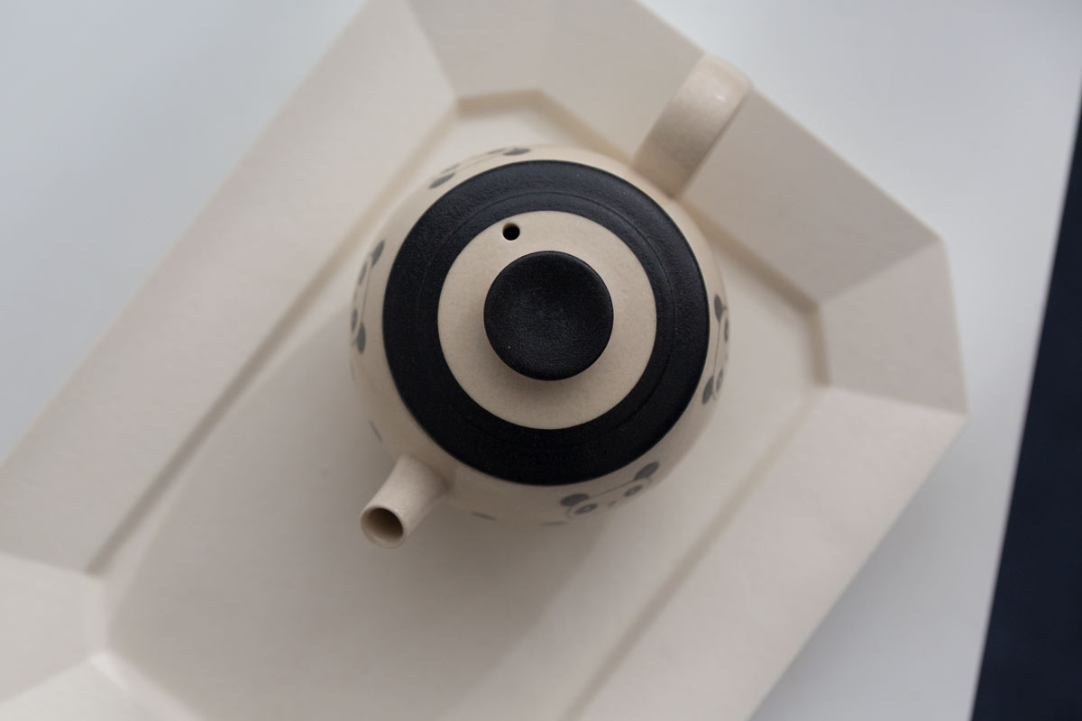 gs-panda-teapot-2-tone-lg-dot-2