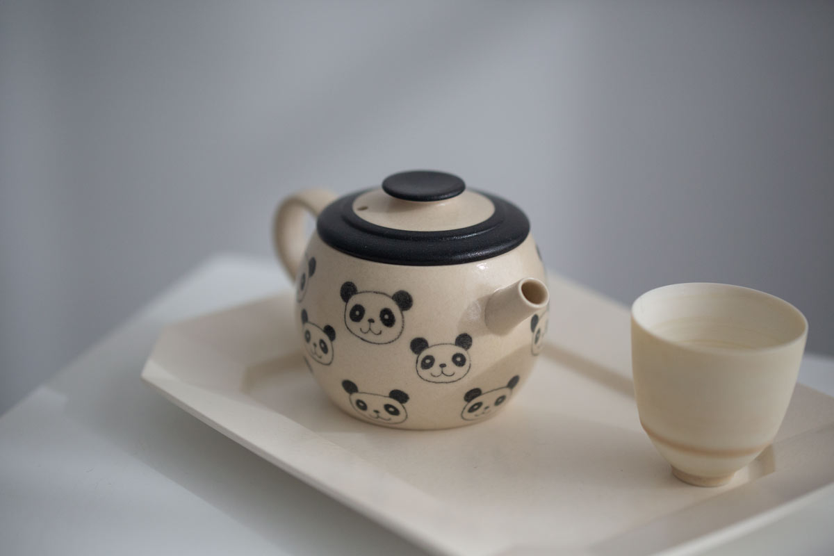 gs-panda-teapot-2-tone-lg-dot-4