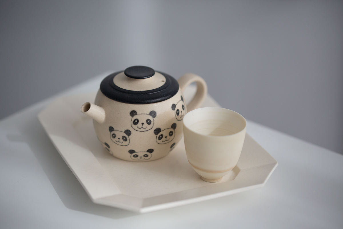 gs-panda-teapot-2-tone-lg-dot-7