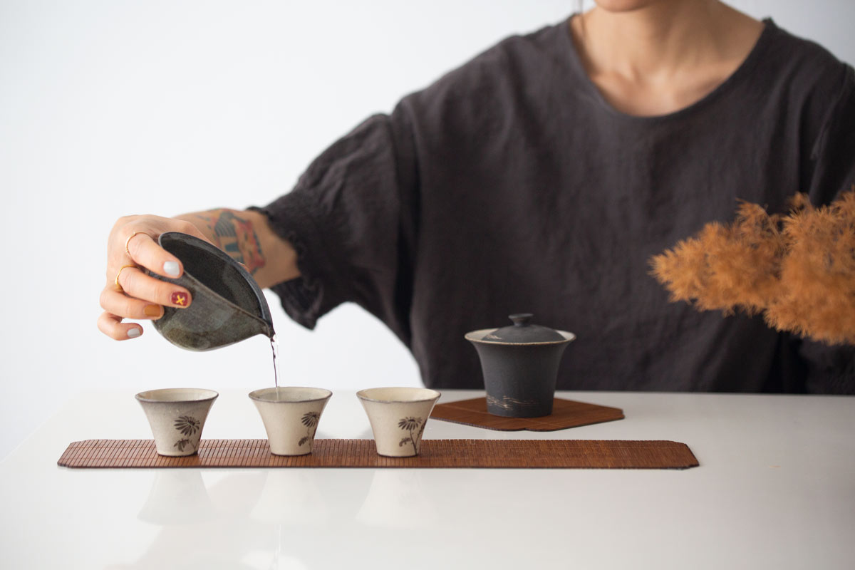 cizhou-impression-teacup-1