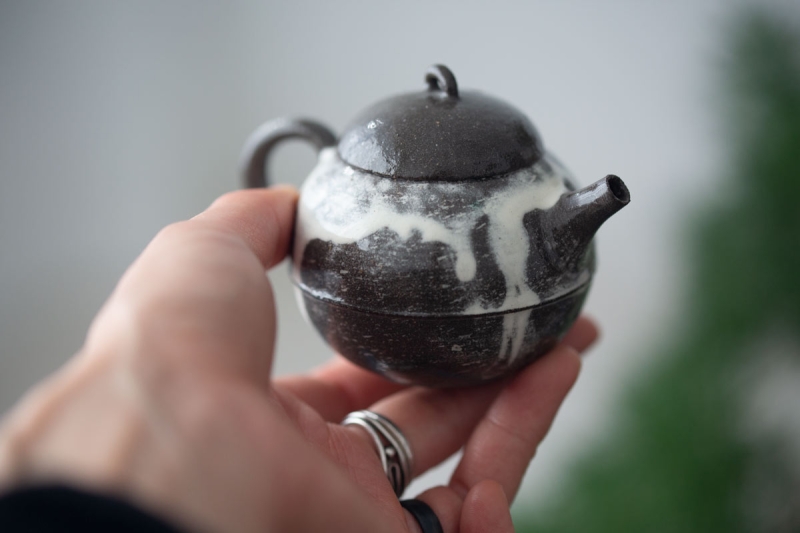 Drip Teapot II BITTERLEAF TEAS