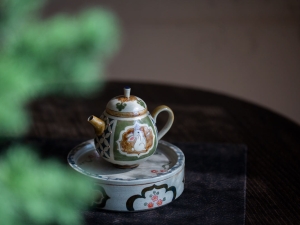 friends of the forest teapot 1 | BITTERLEAF TEAS