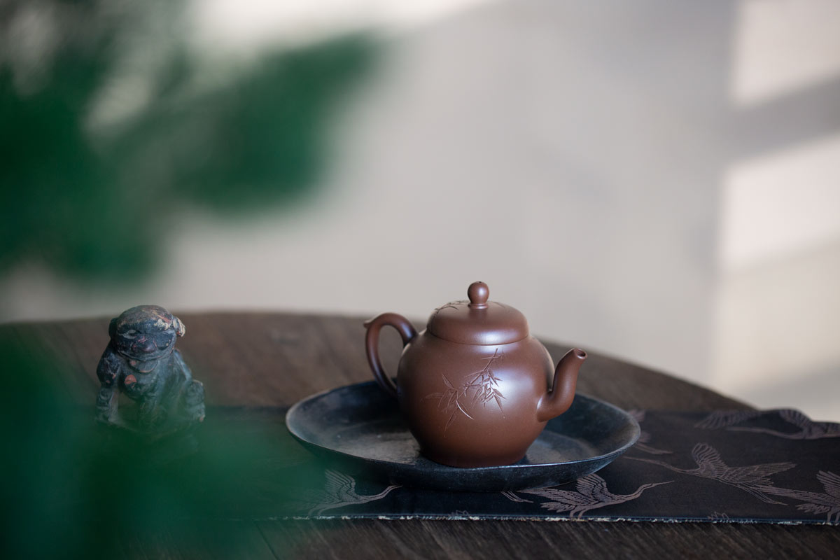 lao-zini-goazhu-yixing-zisha-teapot-3