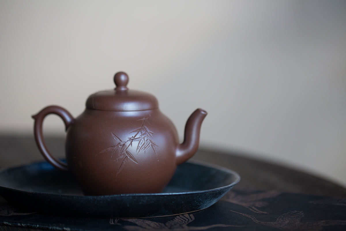 lao-zini-goazhu-yixing-zisha-teapot-4