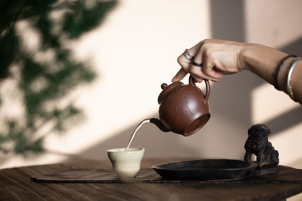 lao-zini-goazhu-yixing-zisha-teapot-5