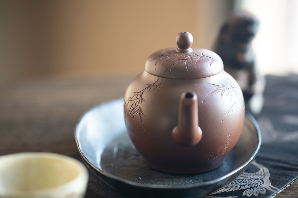 lao-zini-goazhu-yixing-zisha-teapot-8