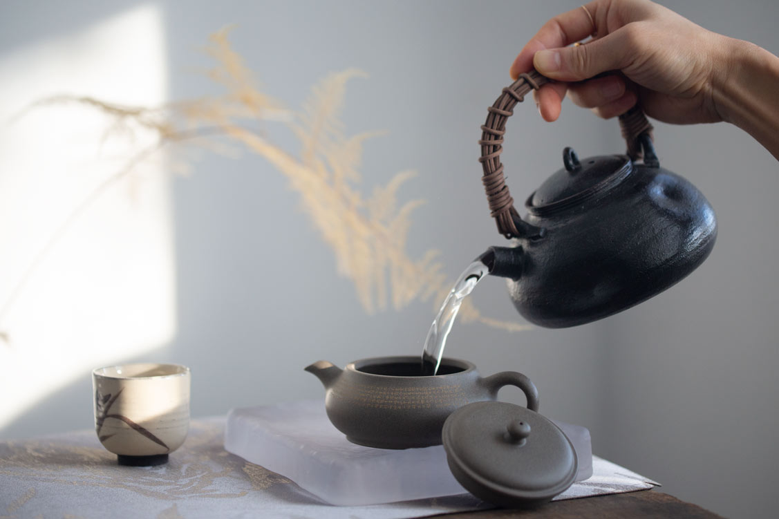 Yin Yang Clay Boiler BITTERLEAF TEAS