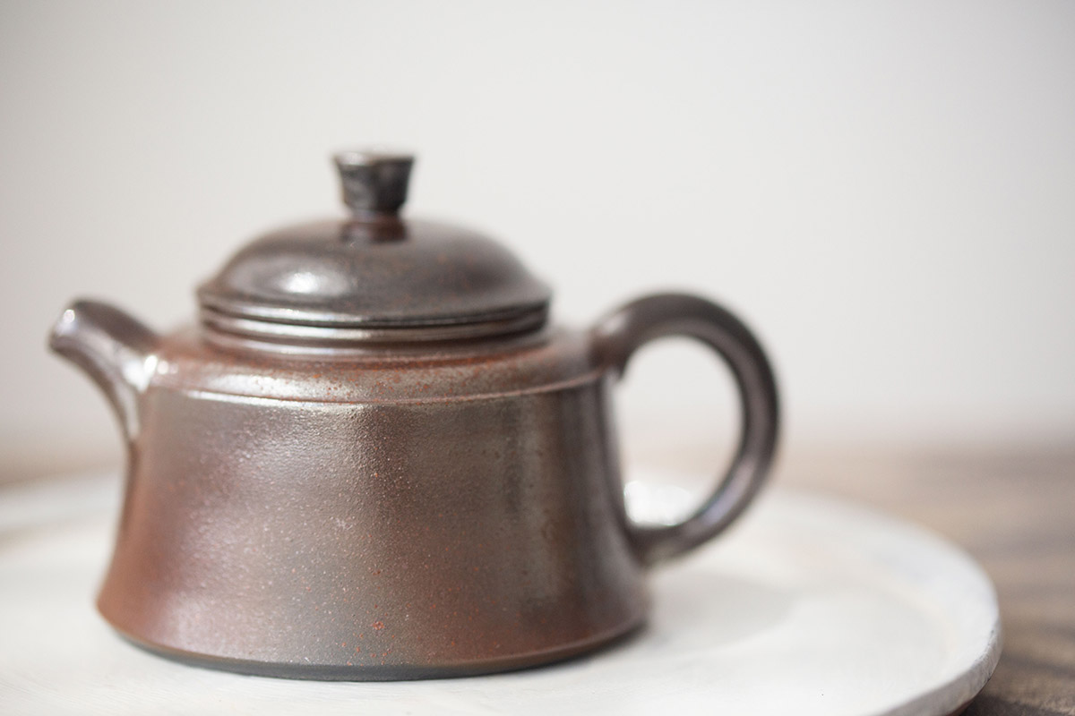 black-pearl-dezhong-wood-fired-jianshui-zitao-teapot-12