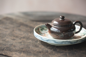 black-pearl-fanggu-wood-fired-jianshui-zitao-teapot-1