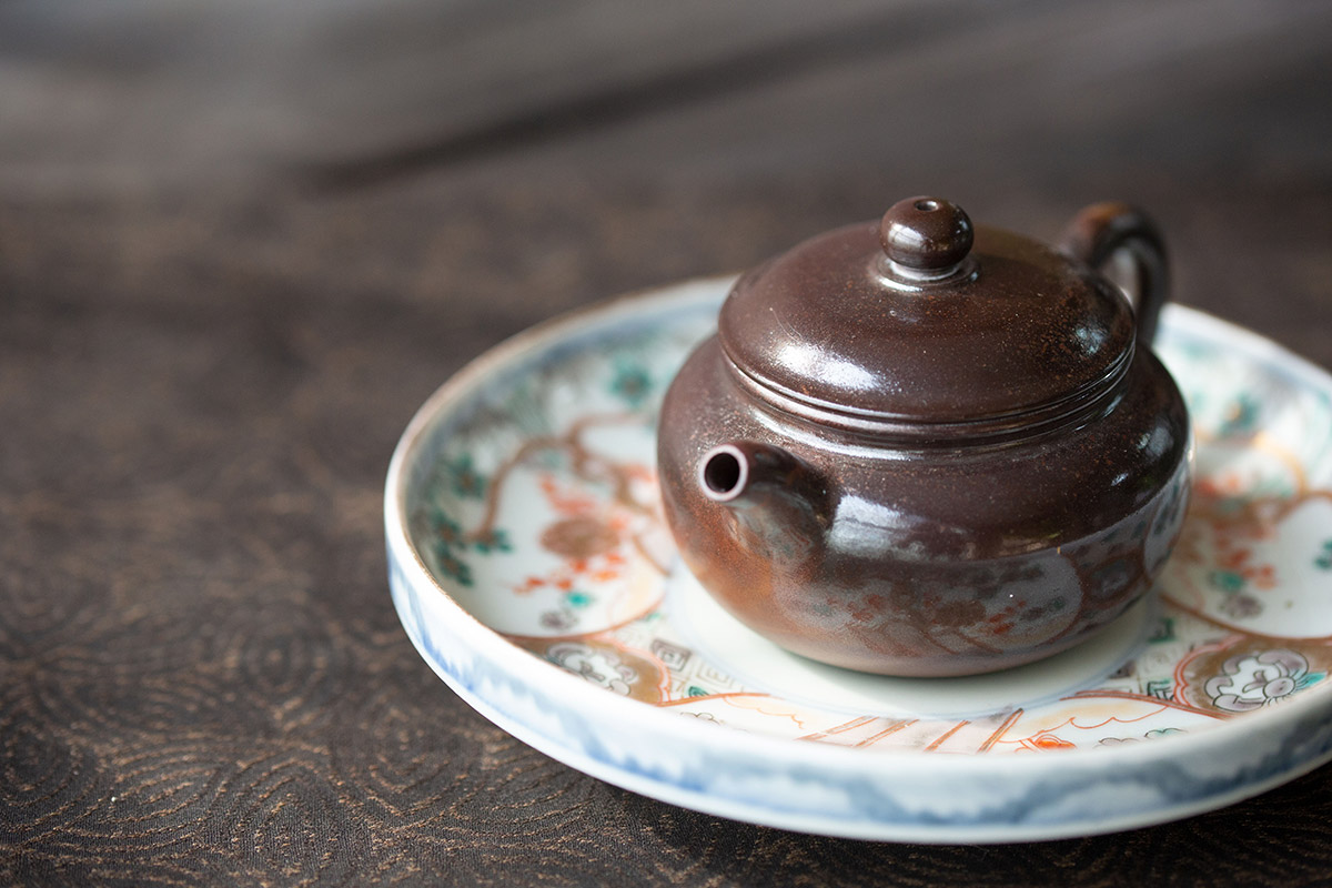black-pearl-fanggu-wood-fired-jianshui-zitao-teapot-2