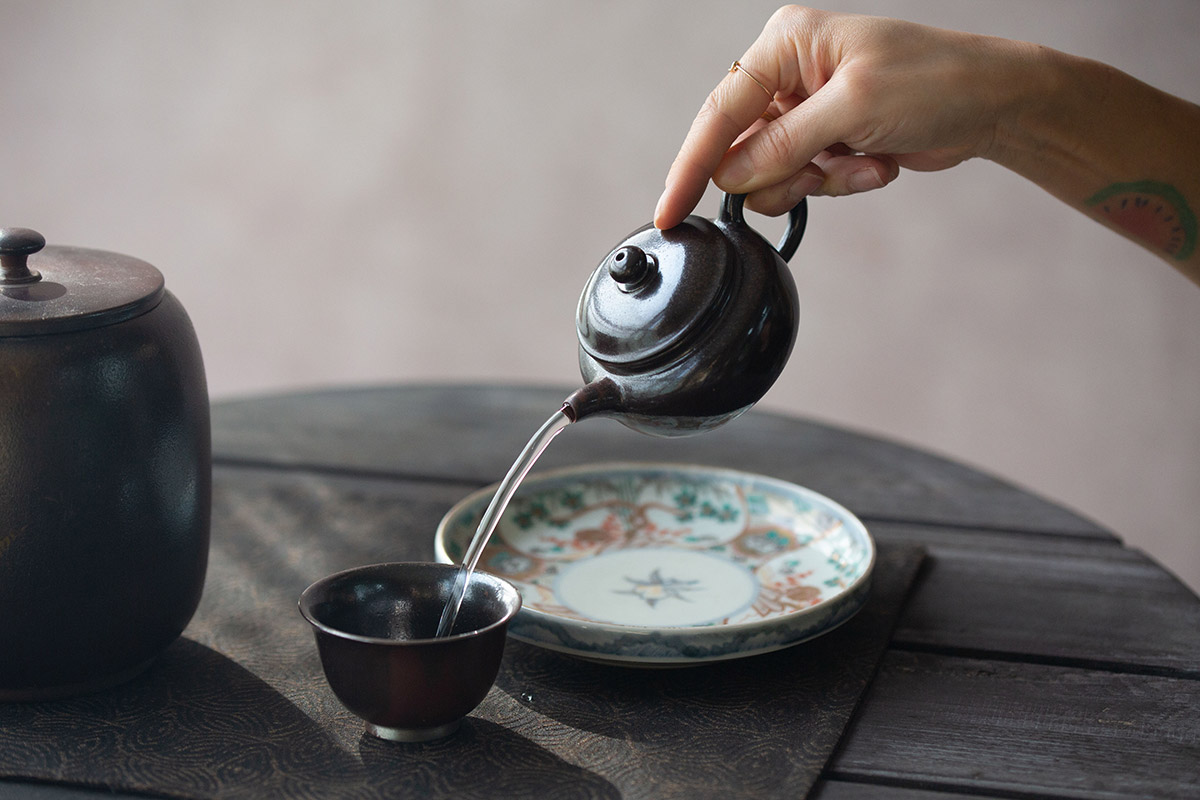 black-pearl-fanggu-wood-fired-jianshui-zitao-teapot-8