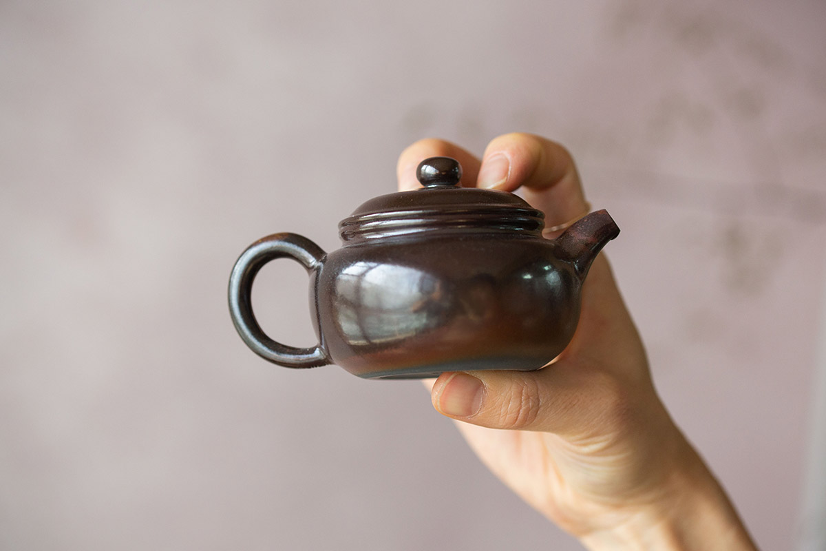 black-pearl-fanggu-wood-fired-jianshui-zitao-teapot-9