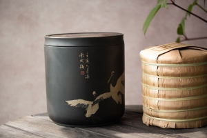 grace-black-jianshui-zitao-tea-jar-10