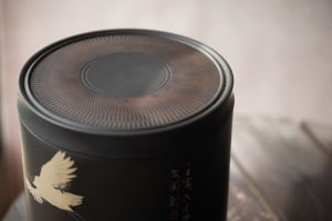 grace-black-jianshui-zitao-tea-jar-4