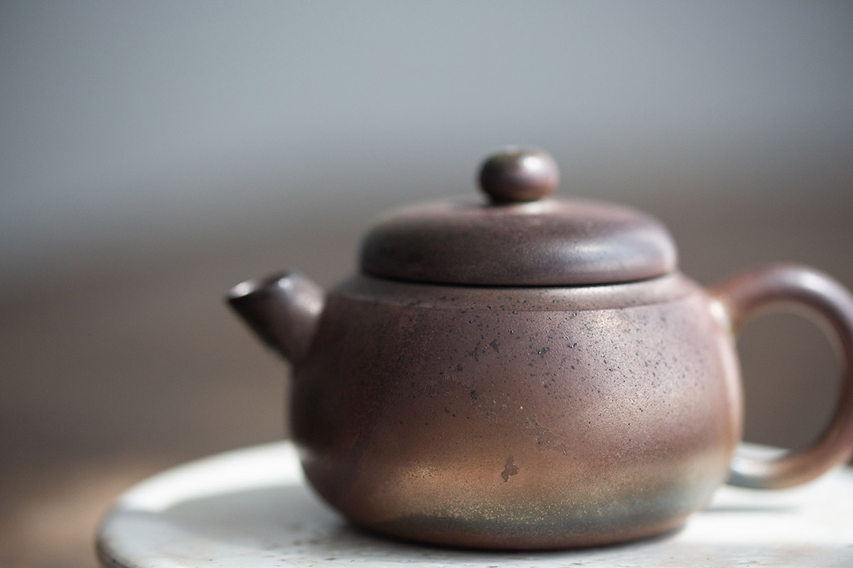 huo-heng-wood-fired-jianshui-zitao-teapot-3