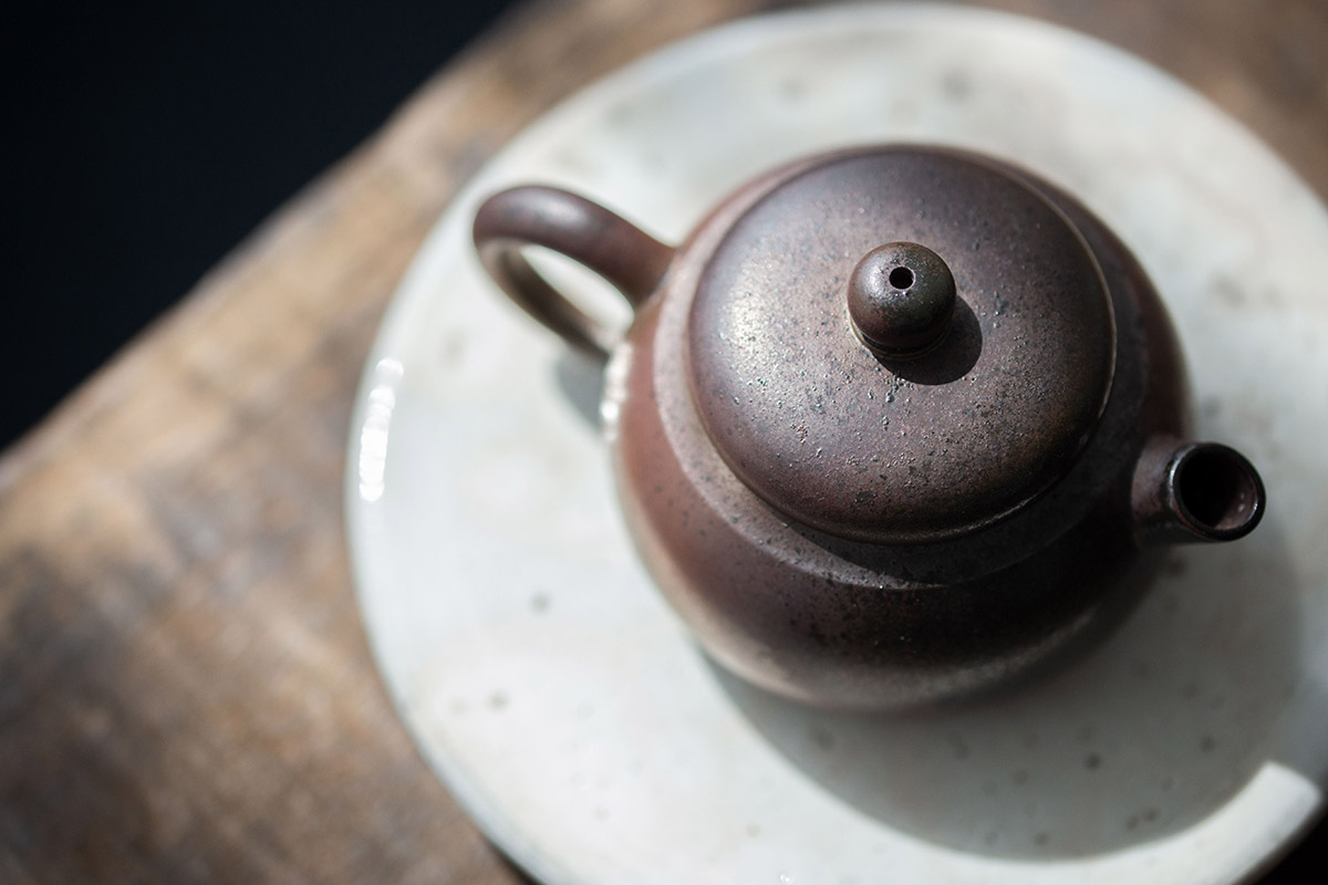 huo-heng-wood-fired-jianshui-zitao-teapot-4