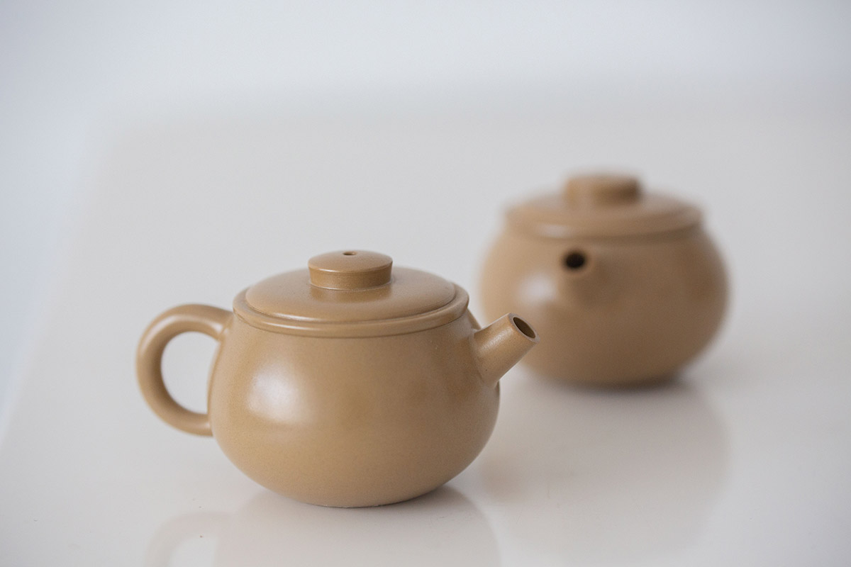 ivory-wood-fired-jianshui-zitao-teapot-niu-12