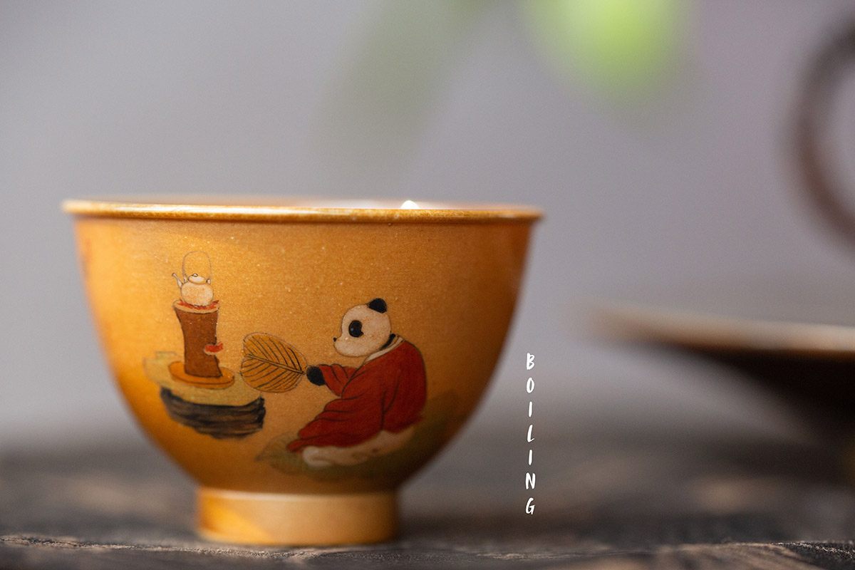 panda-society-wood-fired-teacup-chilling-4