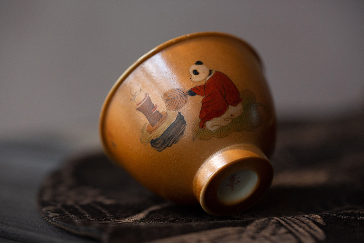 panda-society-wood-fired-teacup-chilling-7