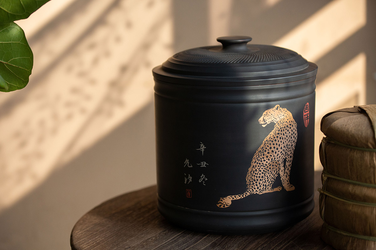 the hunt jianshui zitao tong jar 9 | BITTERLEAF TEAS