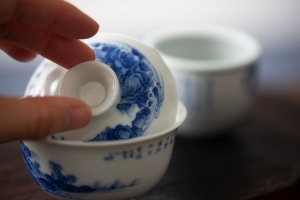 imperial-blue-gaiwan-shanshui-4