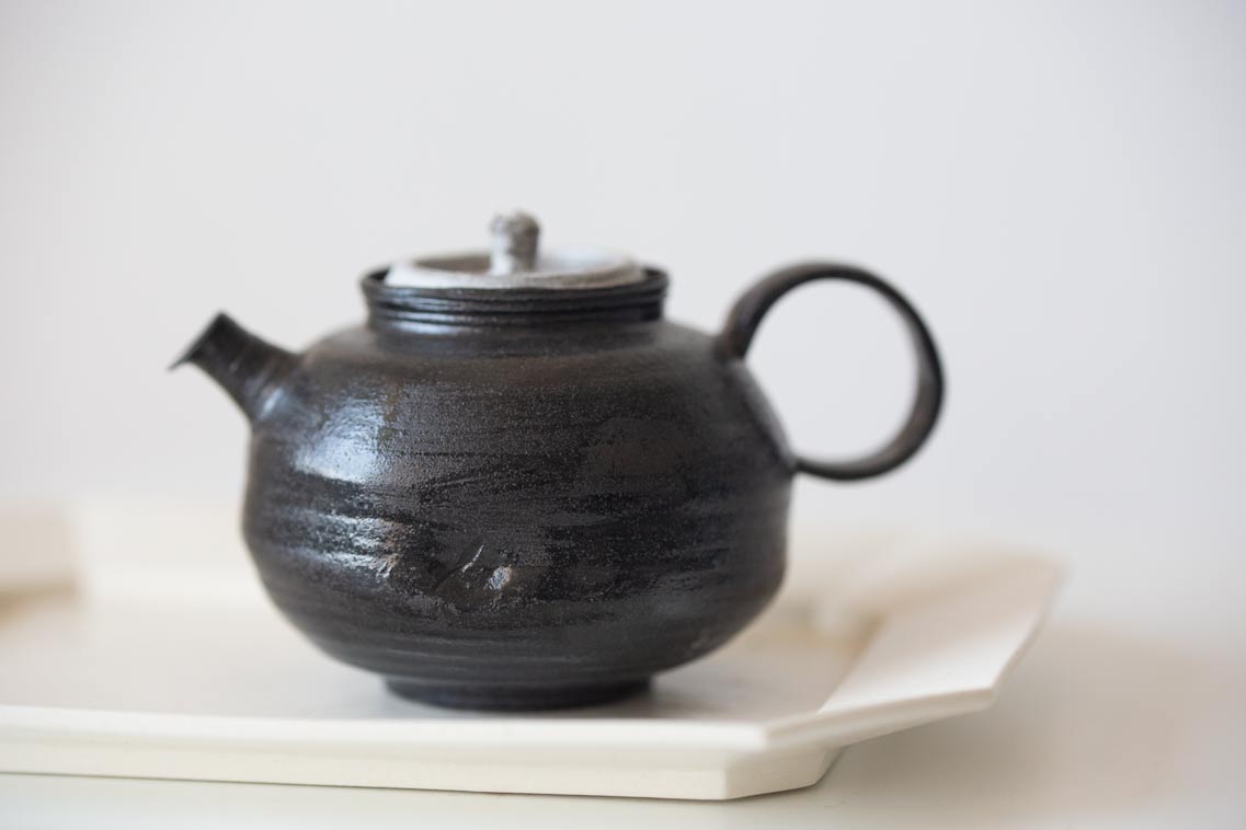 1001-teapot-415-5