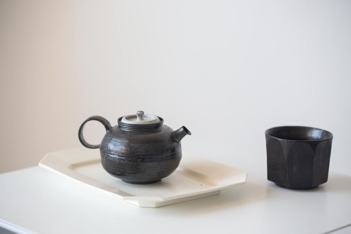1001-teapot-415-7