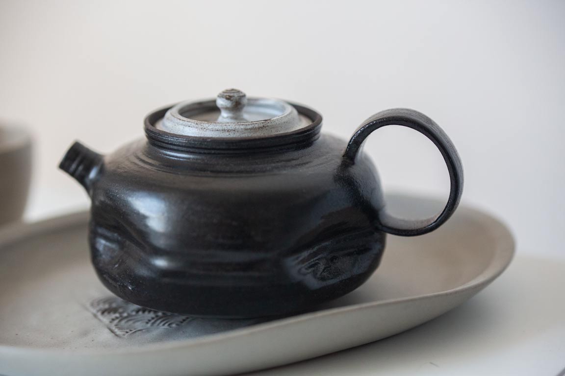 1001-teapot-417-10