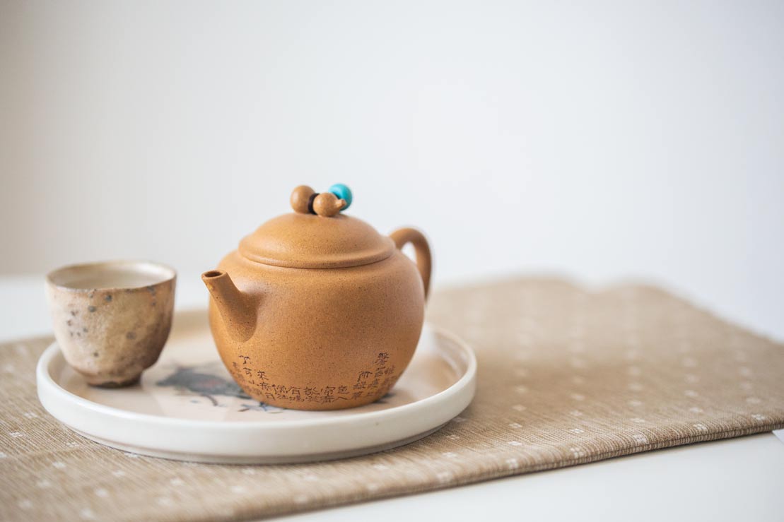 hulu-duanni-yixing-zisha-teapot-14