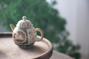friends-of-the-forest-garden-teapot-2