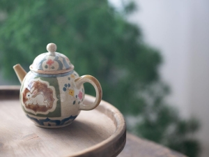 friends of the forest garden teapot 2 | BITTERLEAF TEAS