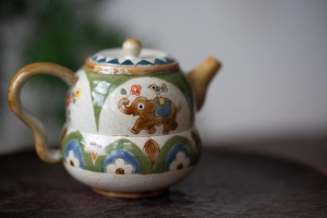 friends-of-the-forest-hulu-elephant-teapot-4