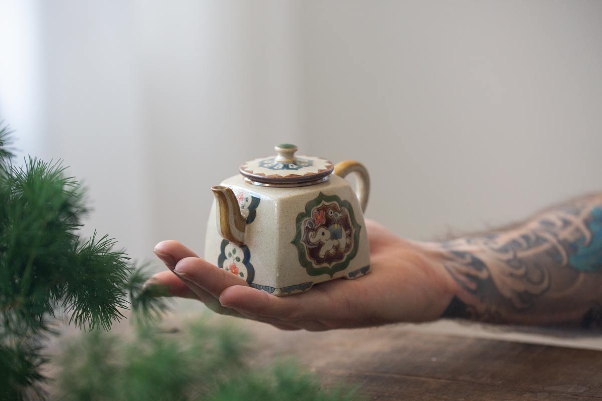 friends of the forest square teapot 10 | BITTERLEAF TEAS friends of the forest square teapot 10 | BITTERLEAF TEAS