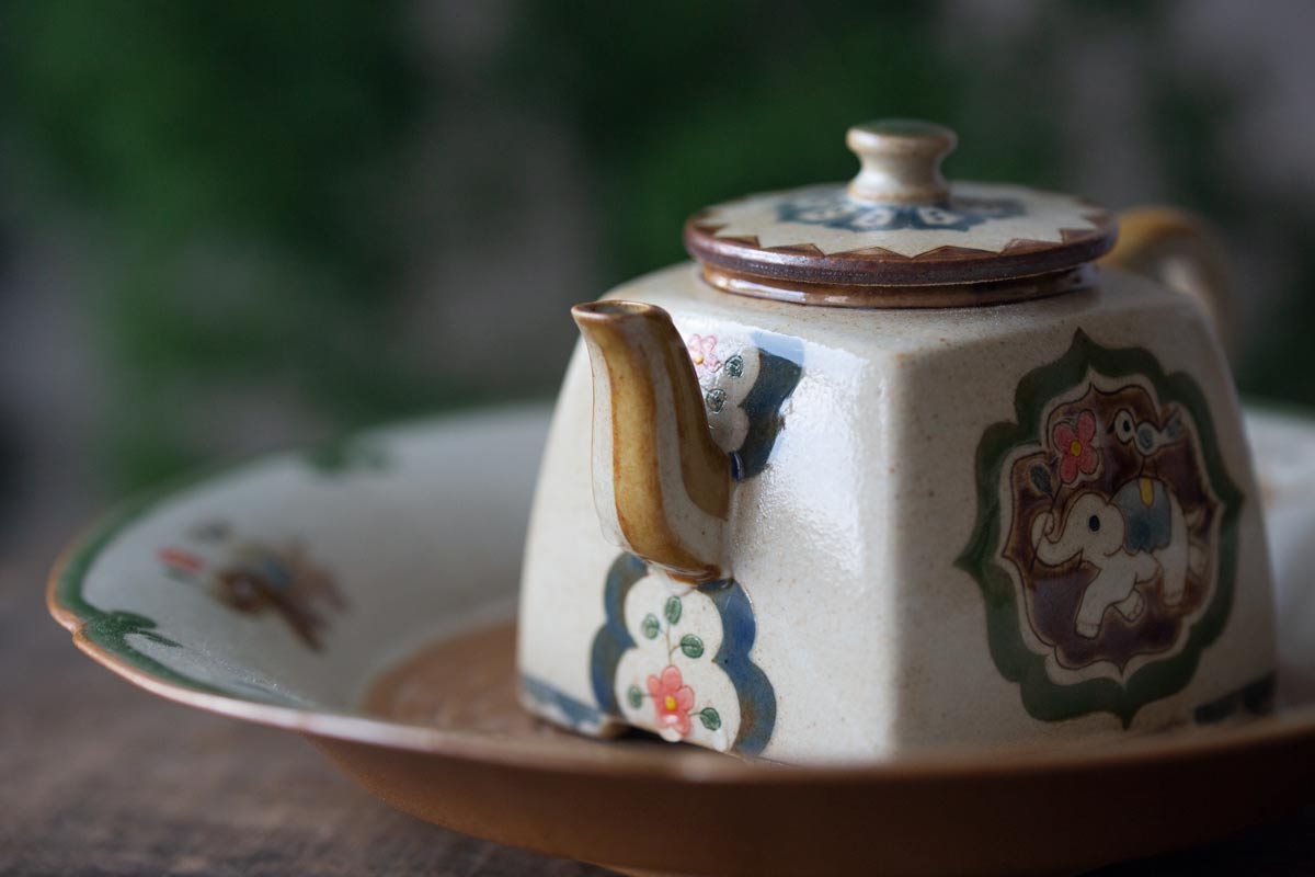 friends of the forest square teapot 11 | BITTERLEAF TEAS friends of the forest square teapot 11 | BITTERLEAF TEAS