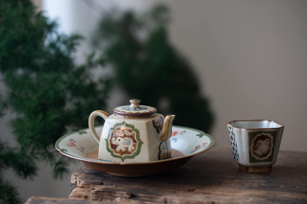 Friends of the Forest Square Teapot | BITTERLEAF TEAS, image size:1200x800