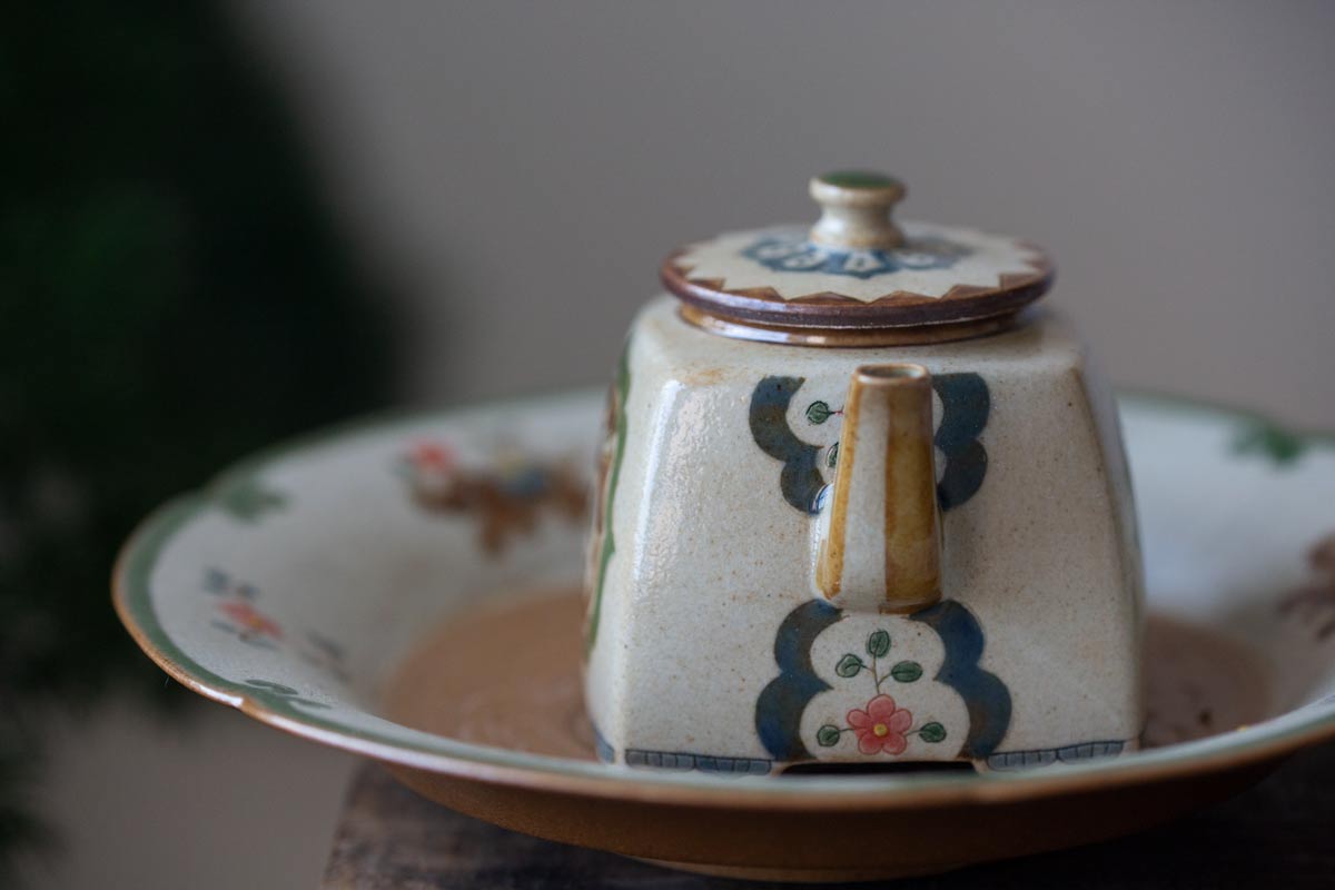 friends of the forest square teapot 4 | BITTERLEAF TEAS friends of the forest square teapot 4 | BITTERLEAF TEAS