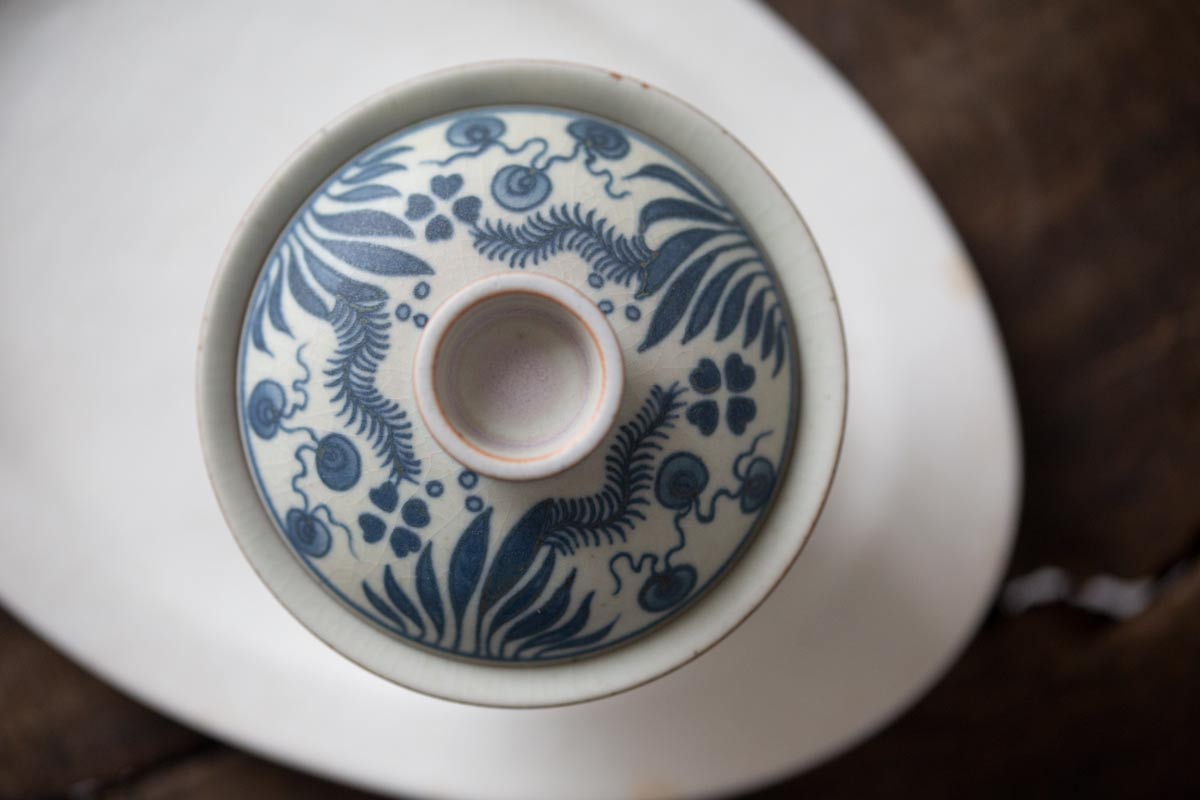 muted qinghua gaiwan fish 3 | BITTERLEAF TEAS muted qinghua gaiwan fish 3 | BITTERLEAF TEAS
