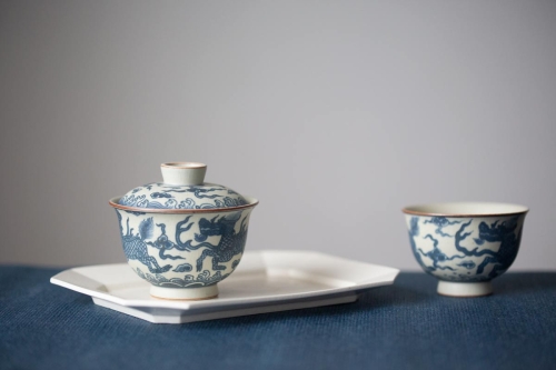 Muted Qinghua Gaiwan - Qilin