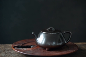 black-pearl-wood-fired-jianshui-zitao-teapot-shipiao-1