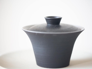 black sand gaiwan 3 | BITTERLEAF TEAS