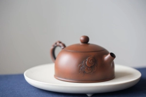 cloud-9-jianshui-zitao-teapot-half-moon-3