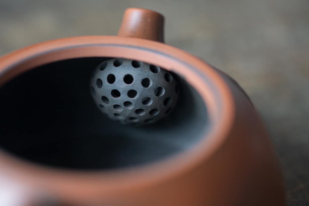 cloud 9 jianshui zitao teapot half moon 7 | BITTERLEAF TEAS cloud 9 jianshui zitao teapot half moon 7 | BITTERLEAF TEAS