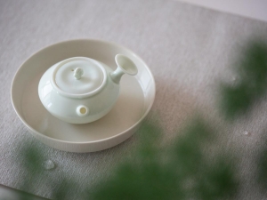 lilypad teapot green 7 23 2 | BITTERLEAF TEAS