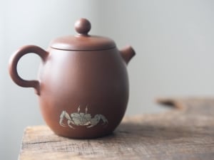 natural habitat jianshui zitao teapot crab 1 | BITTERLEAF TEAS