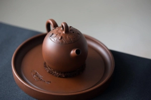 natural-habitat-jianshui-zitao-teapot-lotus-2