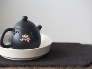 natural habitat jianshui zitao teapot magnolia ii 2 | BITTERLEAF TEAS