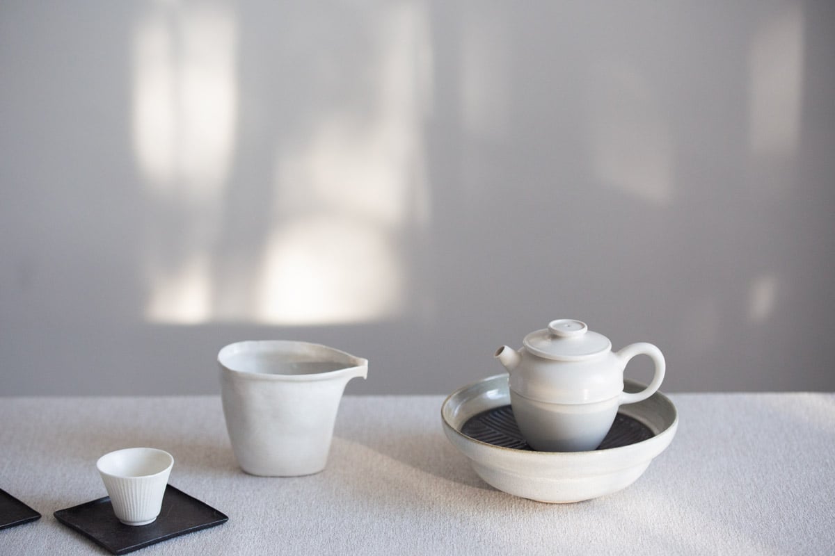 1001-mono-tea-tray-2